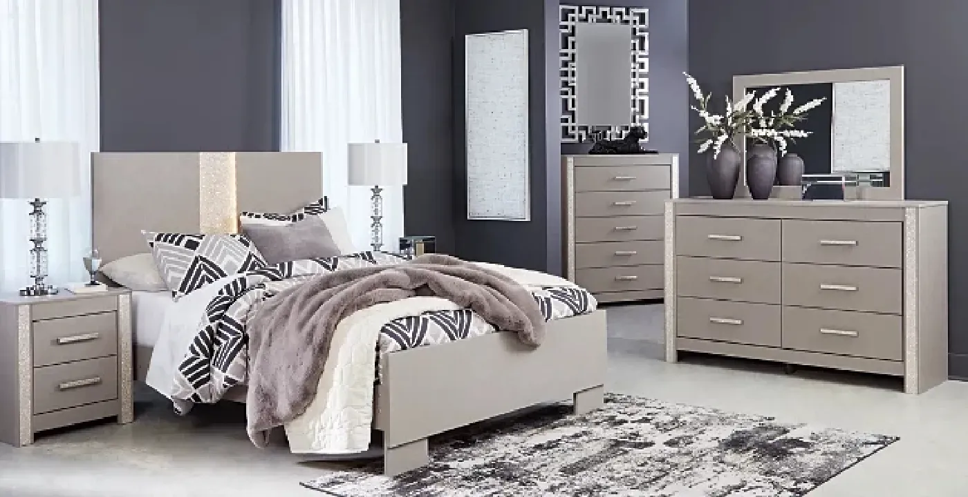 bedroom set with black and white sheets